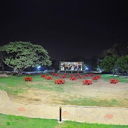 Royal Club Hotel Chennai Exterior photo
